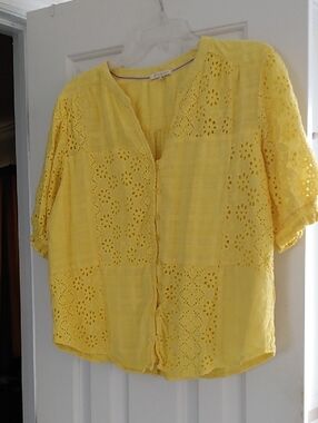Sunshine Yellow Eyelet Blouse Women's Top GORGEOUS